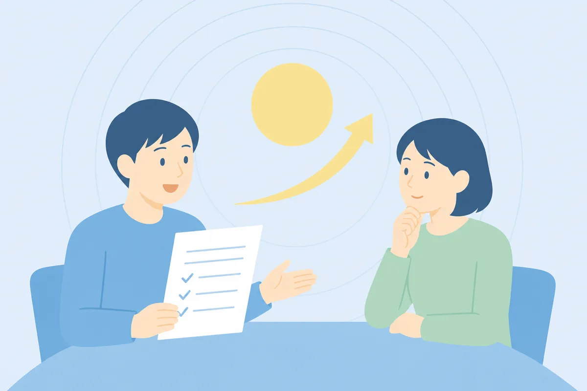 チェック付きの書類を前に補助金活用を相談し、コインと右肩上がりの矢印で事業成長へつなぐ2人のフラットイラスト